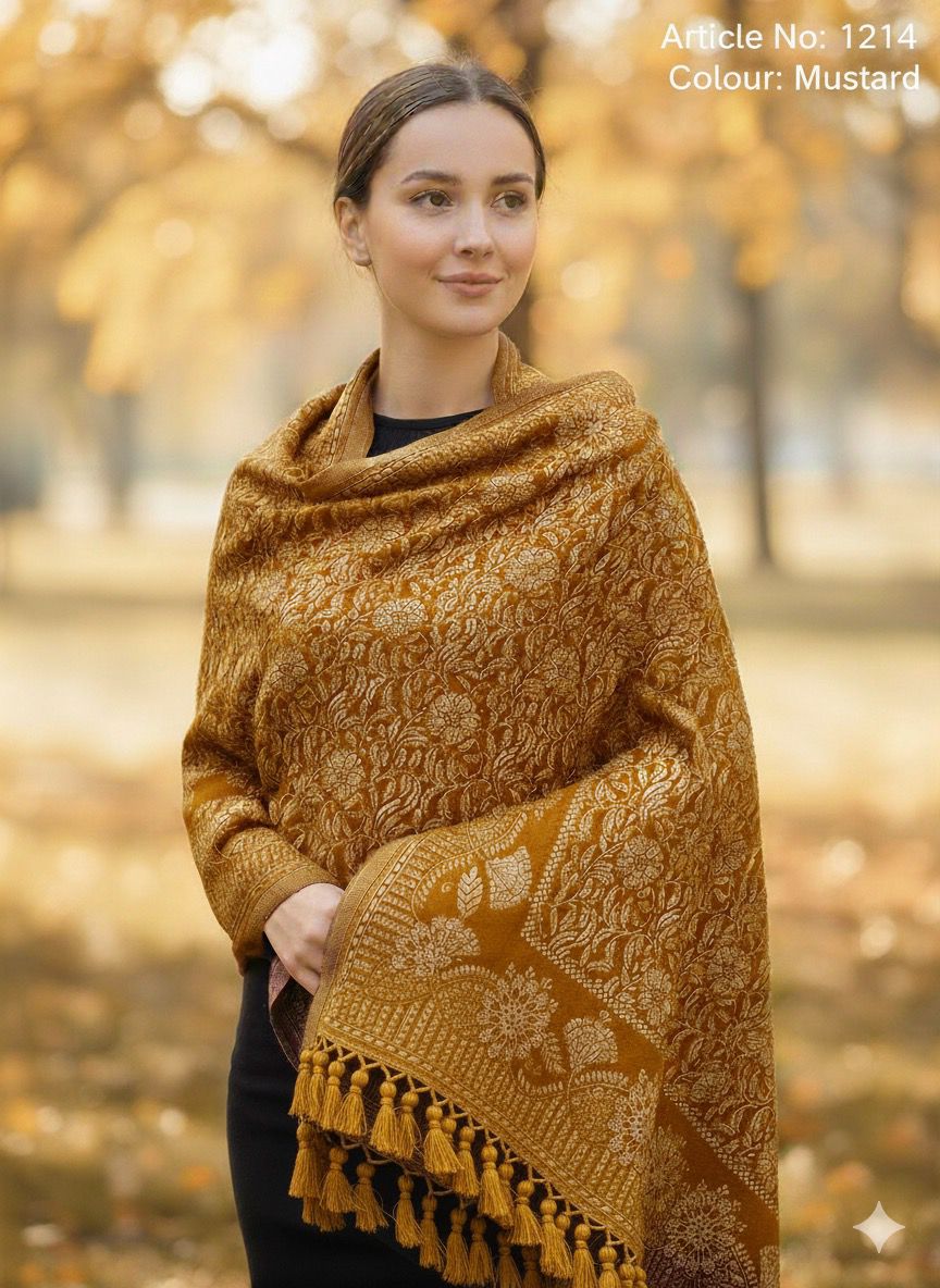 Gulmera Accrow Wool stole 